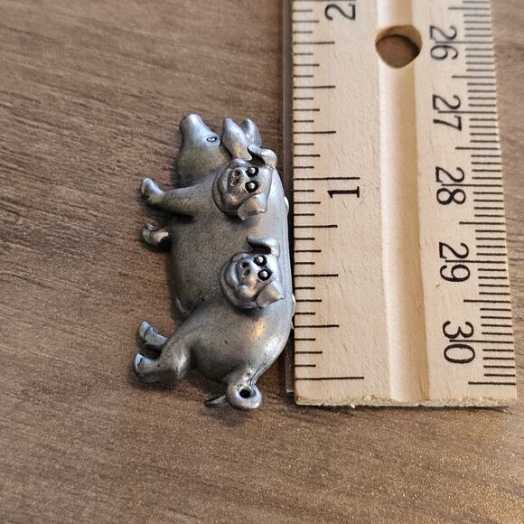 Vintage Pewter Pig Brooch with inset matching Piglet Earrings - Picture 4 of 6
